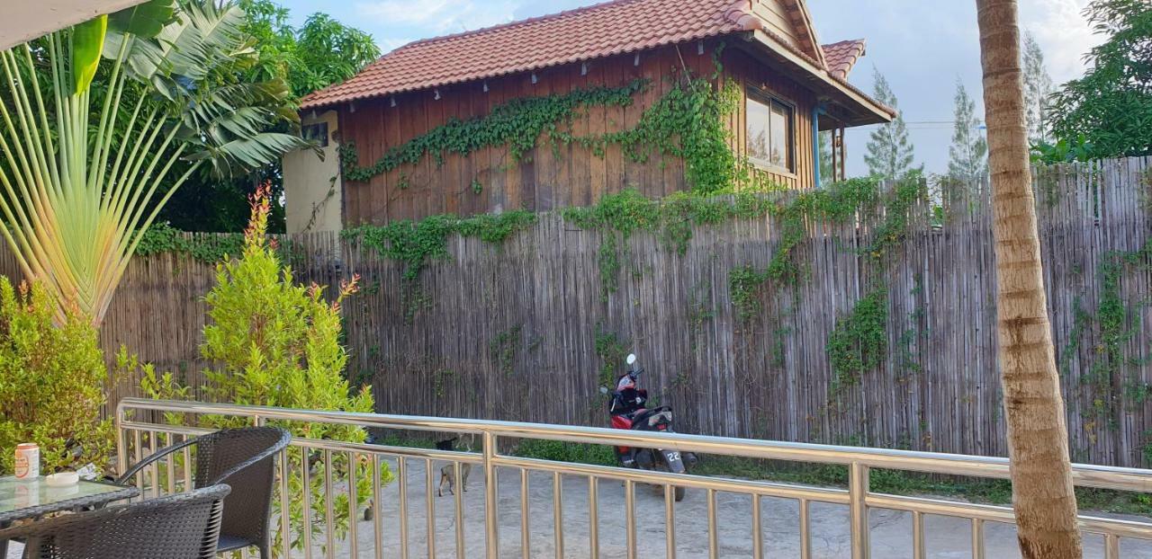 Kool Kampot Hotel Bagian luar foto